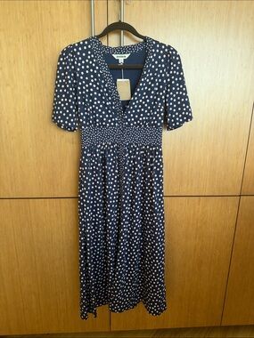 Boden Navy and White Polka Dot V‑Neck Midi Dress